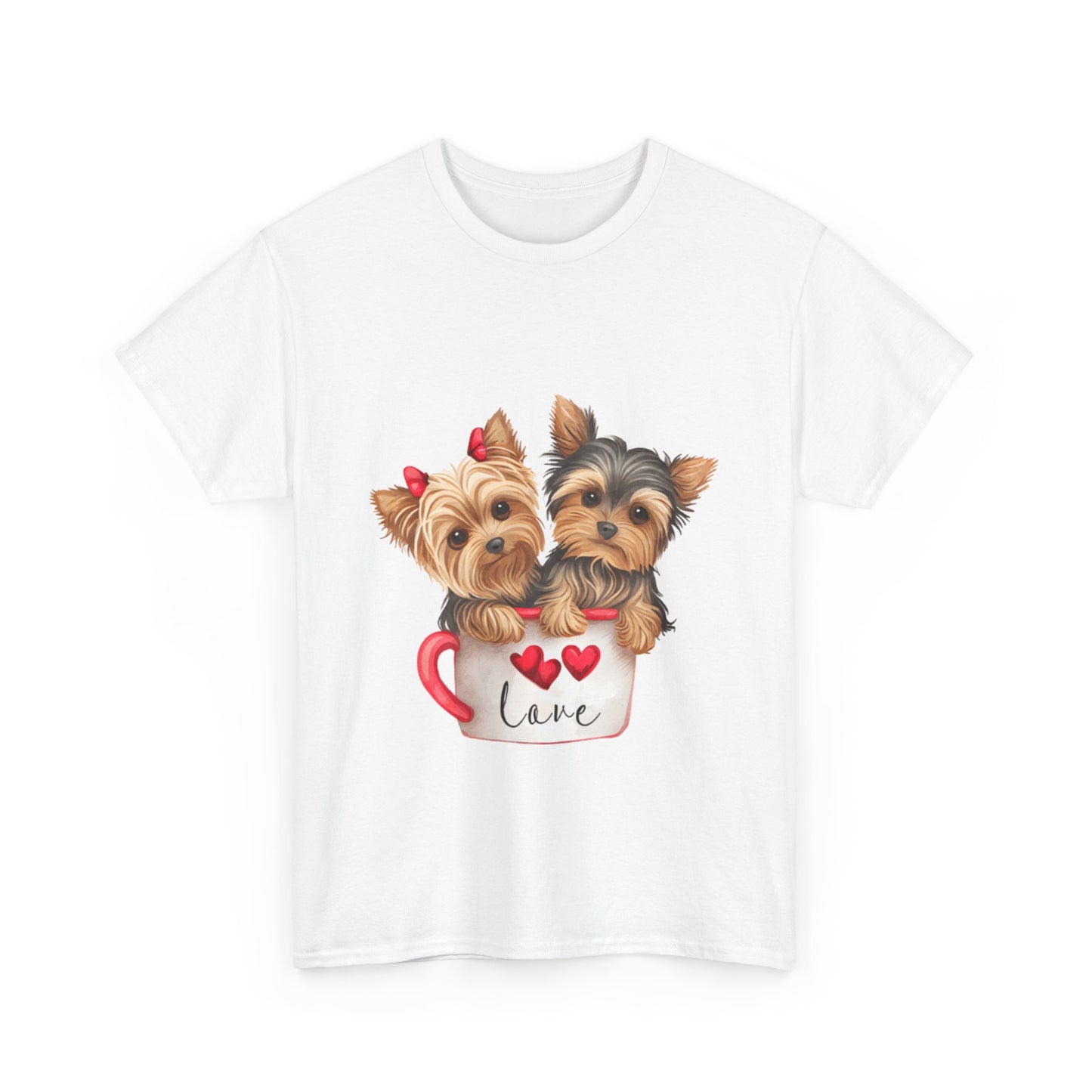 Maglietta Unisex in Cotone Pesante con Cuccioli in Tazza da Caffè – Comodità ed Eleganza per Amanti dei Cani