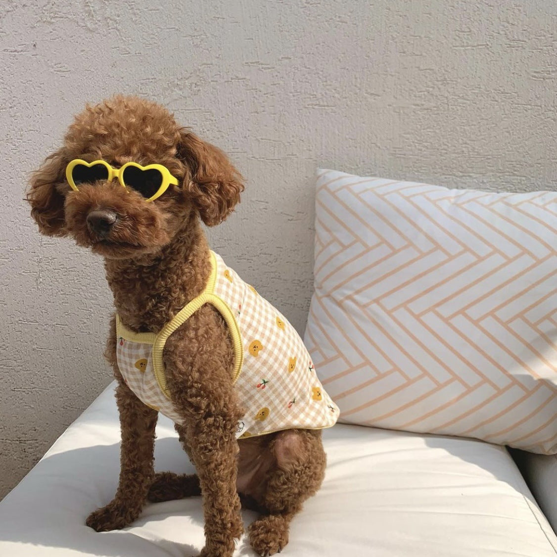 Ochelari de soare creativi pentru caini si pisici - Accesorii moda pentru animale de companie